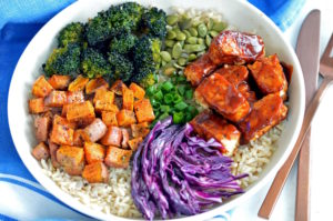 Vegan BBQ tempeh rice bowl