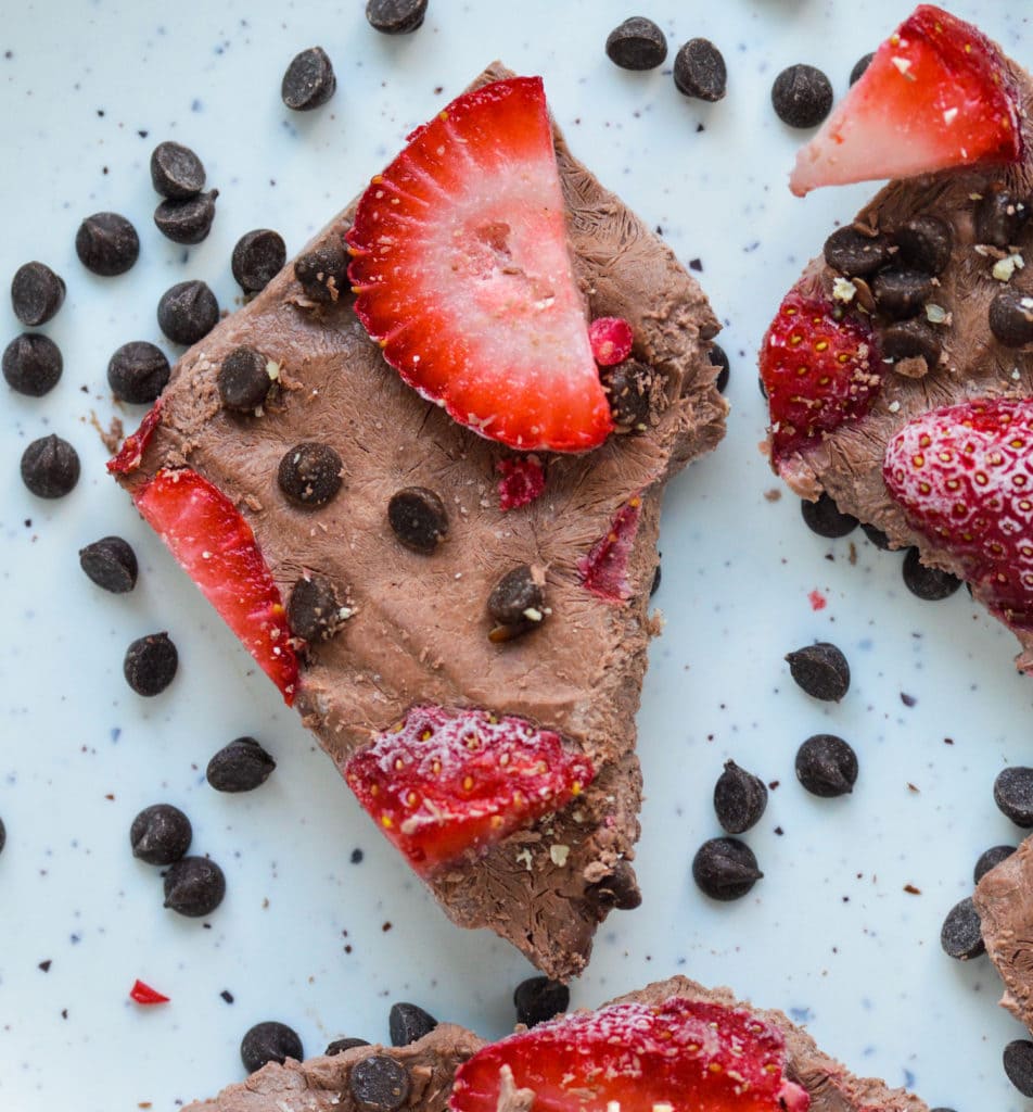chocolate frozen yogurt bark